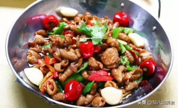 清洗豬大腸，巧用一招，洗得乾乾淨淨，無異味，爆炒滷煮都好吃