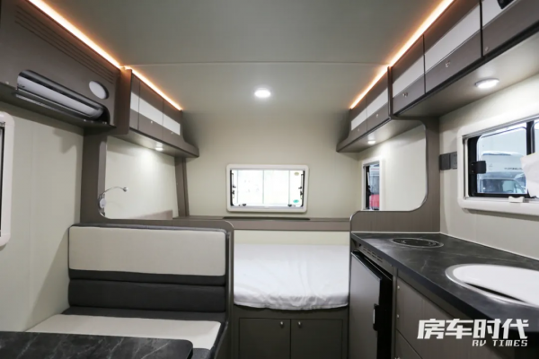 宇通T511H拖掛房車 乾溼分離衛生間佈局 品質生活不再將就