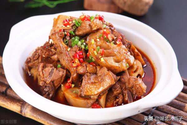 湖北最出名的22道名菜，葷素都有，每一道菜都是湖北人的心頭愛
