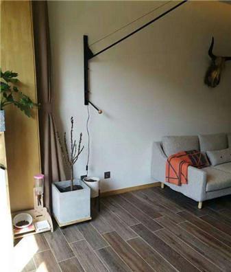 為什麼一提到木紋磚,設計師一臉嫌棄,而鋪貼過的人卻一片叫好 為什麼一提到木紋磚,設計師一臉嫌棄,而鋪貼過的人卻一片叫好