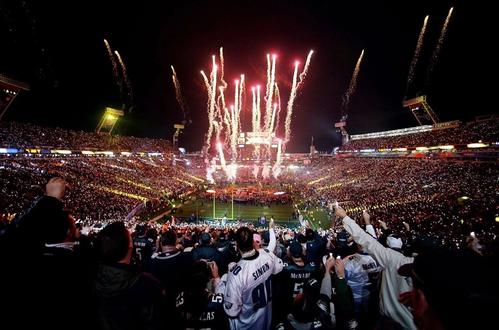 每6人就有1人感染新冠，死亡超85萬，為何美國社會還像沒事人一樣