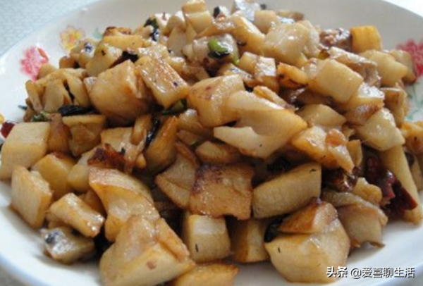 數九寒天別總吃大魚大肉,這6款鹼性食物要常吃,溫暖過冬身體好 數九寒天別總吃大魚大肉,這6款鹼性食物要常吃,溫暖過冬身體好