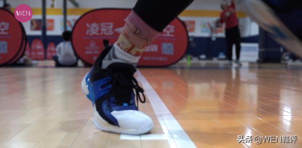 不到五百,國內現役唯一本土球員簽名鞋實戰測評 不到五百,國內現役唯一本土球員簽名鞋實戰測評