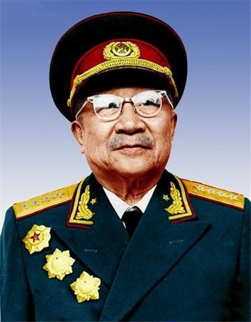 70支紅軍首任軍長軍銜全覽:6元帥,3大將,2上將,1少將 70支紅軍首任軍長軍銜全覽:6元帥,3大將,2上將,1少將