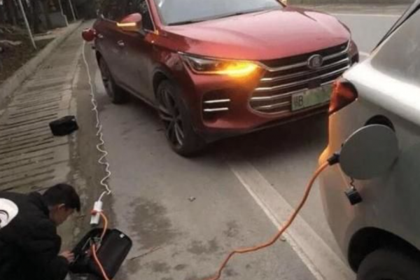 除了家和酒店,電動車為何能成為你第二張“床”? 除了家和酒店,電動車為何能成為你第二張“床”?