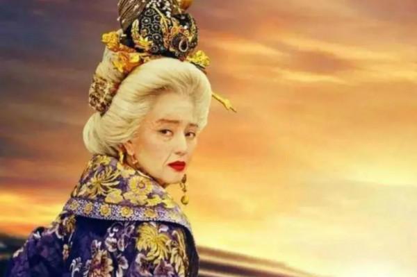 河南一藥農無意中撿到一鐵片，竟然揭開了武則天隱藏的秘密