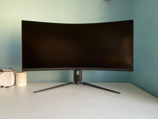 電腦DIY提高生產力，用帶魚屏還是組雙屏？糾結2年的我終於有答案