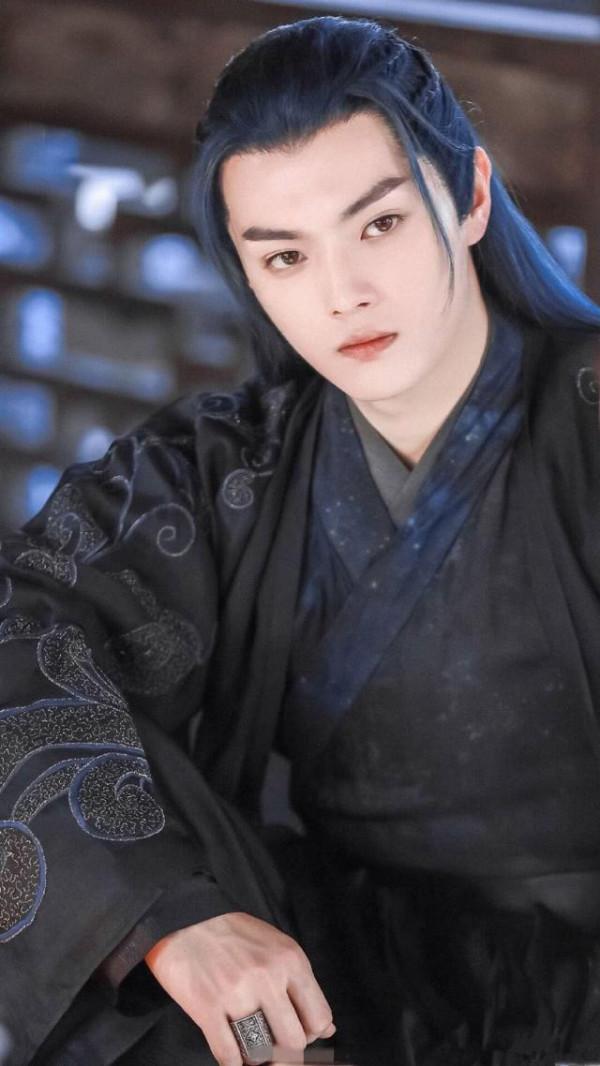 民間故事：男子討飯為生，和尚給他三個寶物，後來的奇遇讓人驚羨