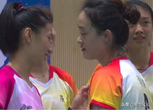 上海女排3-0廣東隊獲三連勝，晉級形勢明朗，廣東隊雖敗仍有希望