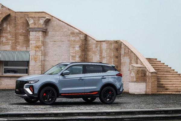 與CS75似曾相識，吉利博越X這是要截胡長安？