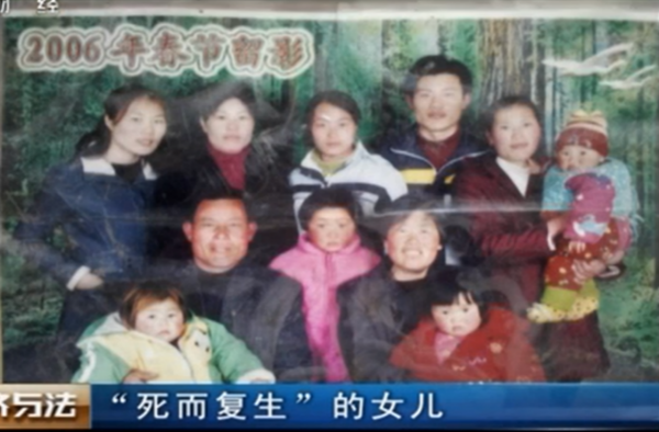 2012年，江蘇婦女得知鄰村小孩很像她，查驗才知是已死12年的女兒