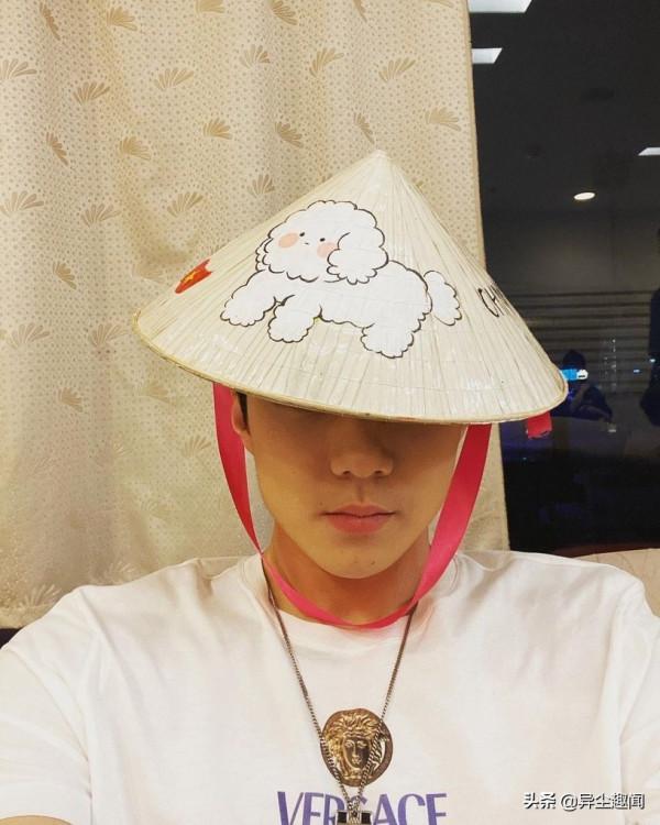 7位自拍傻瓜韓星！金秀賢網封低炒自拍王，子瑜拍照技術哭笑不得