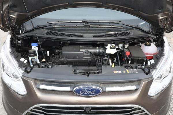 試駕途睿歐，外觀大氣，適合商務接待