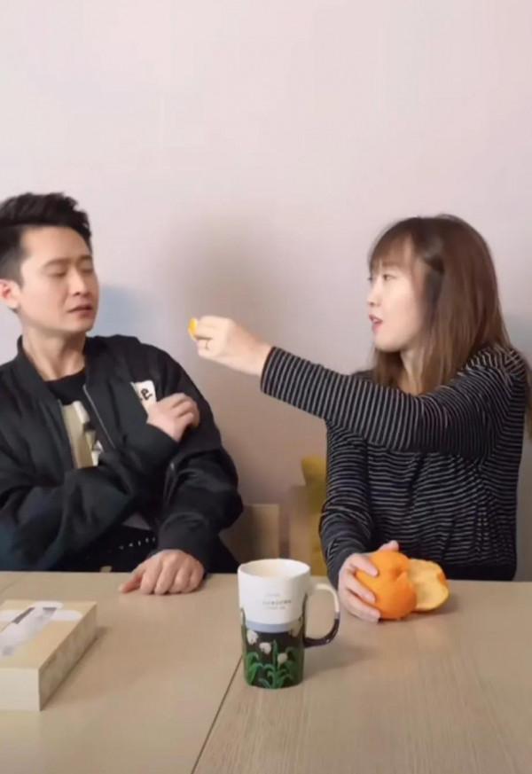 央視主持人楊帆：一家四口其樂融融，就是大女兒讓我“頭痛”