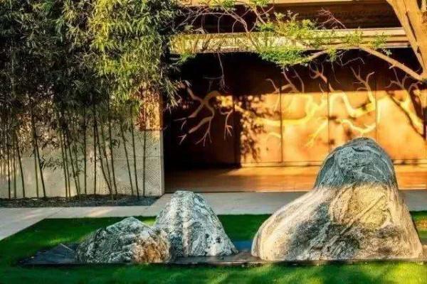 庭院裡擺石頭有什麼用?為什麼要在院子裡擺石頭? 庭院裡擺石頭有什麼用?為什麼要在院子裡擺石頭?