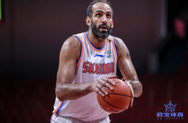 聯盟唯一一支雙大外球隊！籃板優勢提升明顯，四川衝擊季後賽有戲