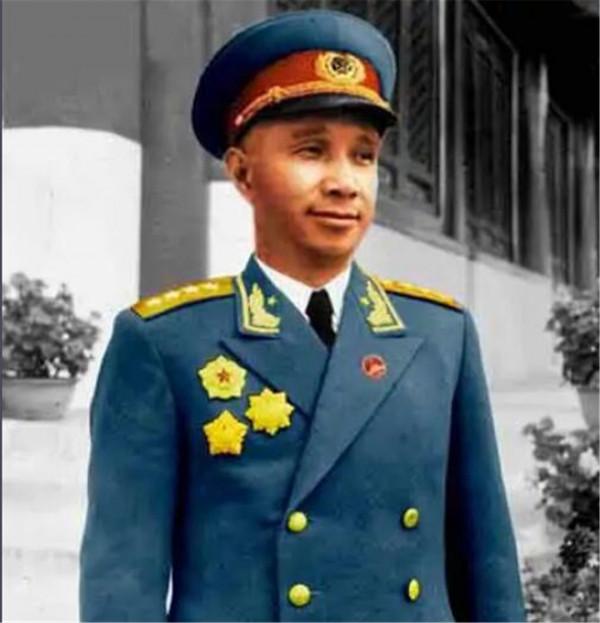 粟裕:被毛主席欽點出兵朝鮮,為何臨陣換上彭德懷?真相是什麼? 粟裕:被毛主席欽點出兵朝鮮,為何臨陣換上彭德懷?真相是什麼?