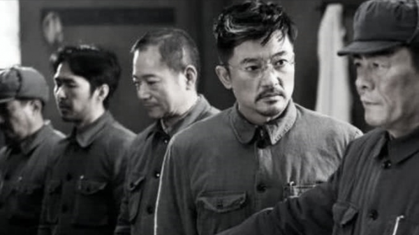 為什麼朝鮮戰場正需兵力，毛主席卻把重兵調向兩廣地區？