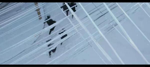 張藝謀《懸崖之上》的鏡頭有多絕? 張藝謀《懸崖之上》的鏡頭有多絕?