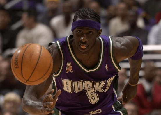 選秀小年！97年選秀重排：鄧肯不變麥迪榜眼，一人逆襲38位？