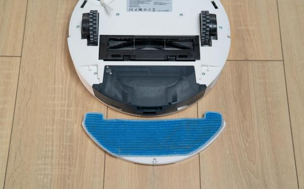 海外大賣的宜寶Q11，最便宜的集塵掃地機器人？效能讓人驚訝