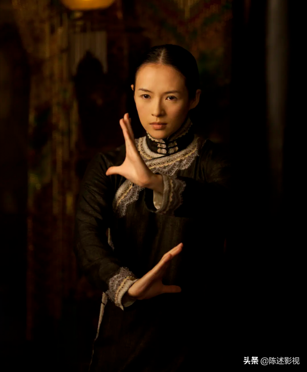 同樣是出道即巔峰，這7位明星，有人一巔幾十年，有人卻高開低走