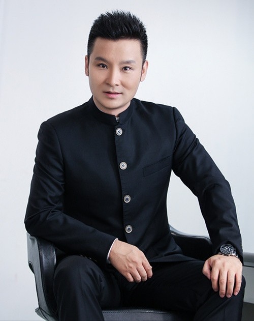 孝順的劉和剛：成名了先把父母接到北京，在郊區租田讓爸媽種