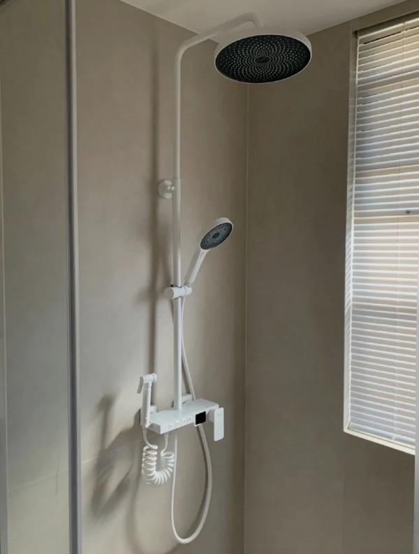 81㎡現代極簡,外在大方內裡高階、耐看,裝修成這樣也太絕了 81㎡現代極簡,外在大方內裡高階、耐看,裝修成這樣也太絕了