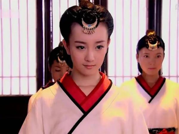 文詠珊版的王語嫣被罵顏值低，珠玉在前，6版王語嫣美得各有千秋