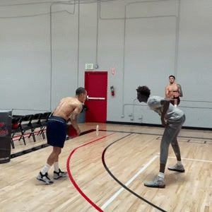 都是個子比較矮的，當擁有這樣子的基本功要付出多少努力？