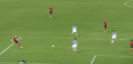 中超-奧斯卡任意球中框呂文君建功，海港1-0廣州城，仍距泰山5分