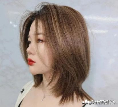 時尚永不過時！年尾“鎖骨發”