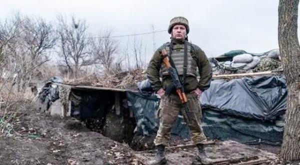 金雕特種部隊：在烏克蘭下跪道歉，最終投奔俄羅斯