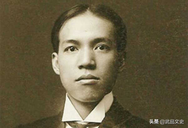 她是夫人帶來的丫鬟，培養了9名國家棟梁，一生無名無分死在草棚