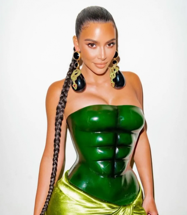 時尚圈的“美麗廢物” 時尚圈的“美麗廢物”