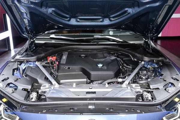 7.5s破百的全新寶馬4系,是否能夠同時兼顧顏值和效能 7.5s破百的全新寶馬4系,是否能夠同時兼顧顏值和效能