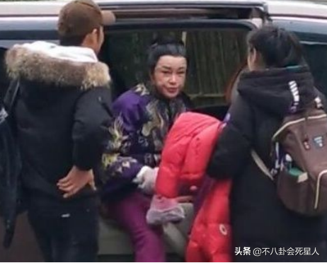 大齡女星扮嫩群像，精修是少女、生影象奶奶，優雅老去不好嗎？