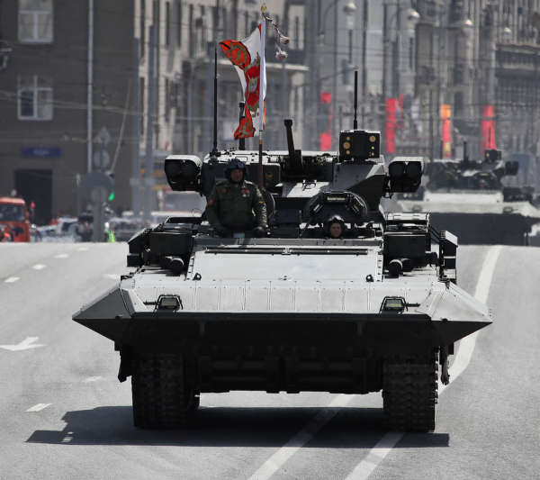 投入46億美元！美國將拿什麼來替代，服役40多年的M2裝甲車？