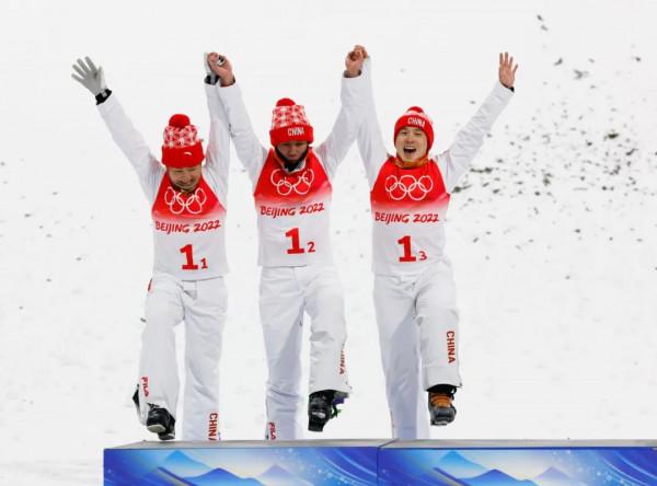 這張X光片刷屏！網友：破大防了......