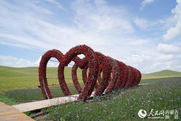 “天邊草原”烏拉蓋喊你來賞美景