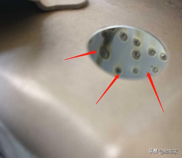 12萬8買輛二手車寶馬，發現曾被追尾！想退車竟要損失1萬5？