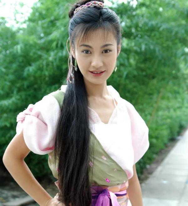 做人乾淨不濫情，不傍富豪，潔身自好，這5位女演員堪稱“清流”