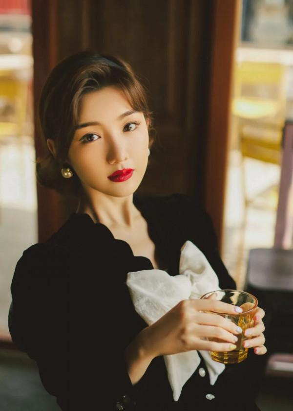 4條好看不凍人的厚半裙，搭什麼都顯瘦