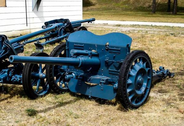 盤點二戰法國陸軍的武器裝備,當年被稱為“歐洲第一陸軍” 盤點二戰法國陸軍的武器裝備,當年被稱為“歐洲第一陸軍”