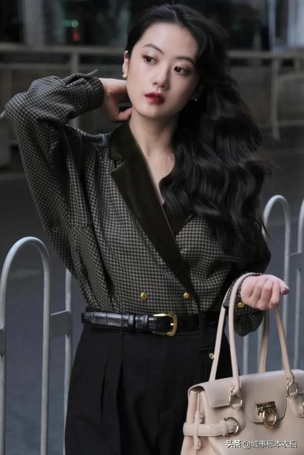 浮沉謎事，復古風格陳舊感的文藝範