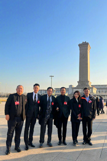 文代會明星生活照對比：劉昊然像三好學生，最後一位最像老幹部