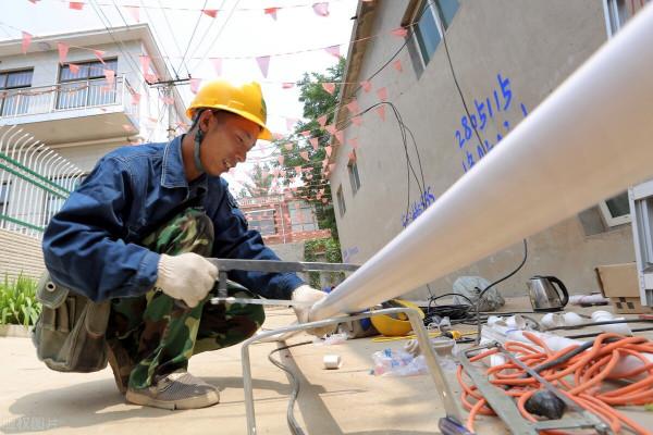 短篇小說:網媒的效應 短篇小說:網媒的效應