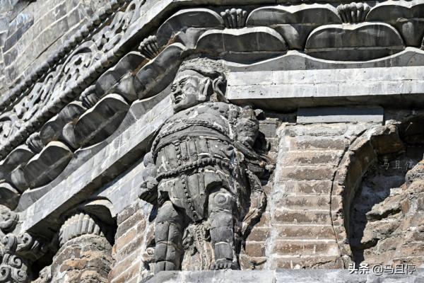 遼寧小縣有座千年古塔,比浙江雷峰塔更古樸,和遼代太皇太妃有關係 遼寧小縣有座千年古塔,比浙江雷峰塔更古樸,和遼代太皇太妃有關係