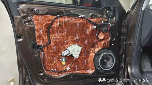 飽滿聽感著重細膩人聲,奧迪Q5無損升級德國原裝進口RS系列音響 飽滿聽感著重細膩人聲,奧迪Q5無損升級德國原裝進口RS系列音響