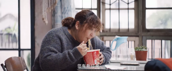 黃渤、賈玲新片揭開神秘面紗，賈玲和朱一龍擦出火花，暖到我了